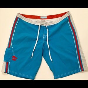 Billabong size 9 blue and orange board shorts